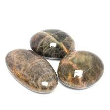 Black Moonstone Pebbles, Medium by kg, 6 - 12pc/kg