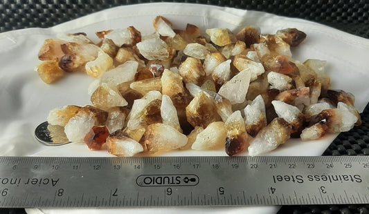 Citrine Points Raw by 500g, Small > 1"