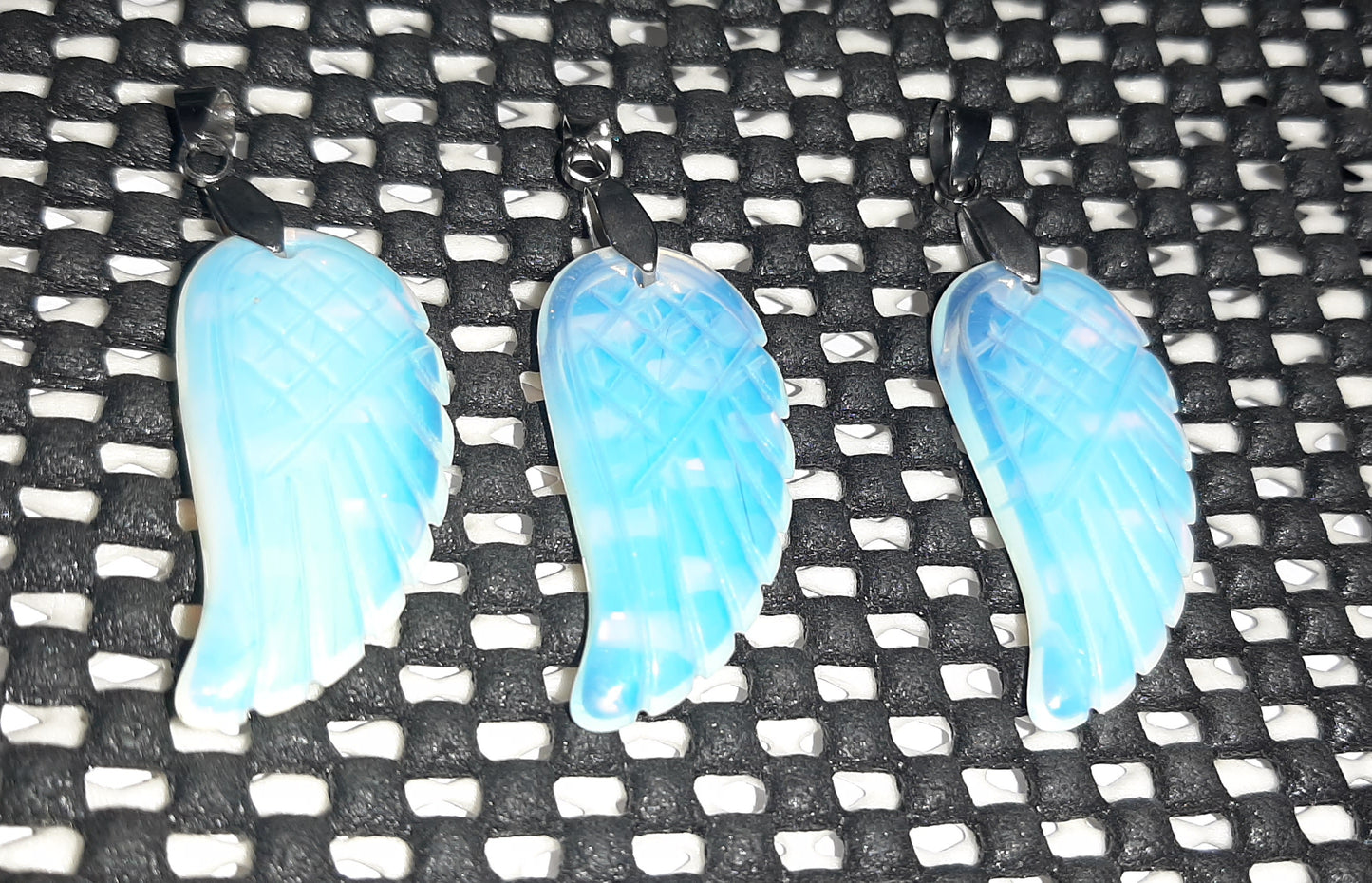 Wing Pendant, 36mm WS