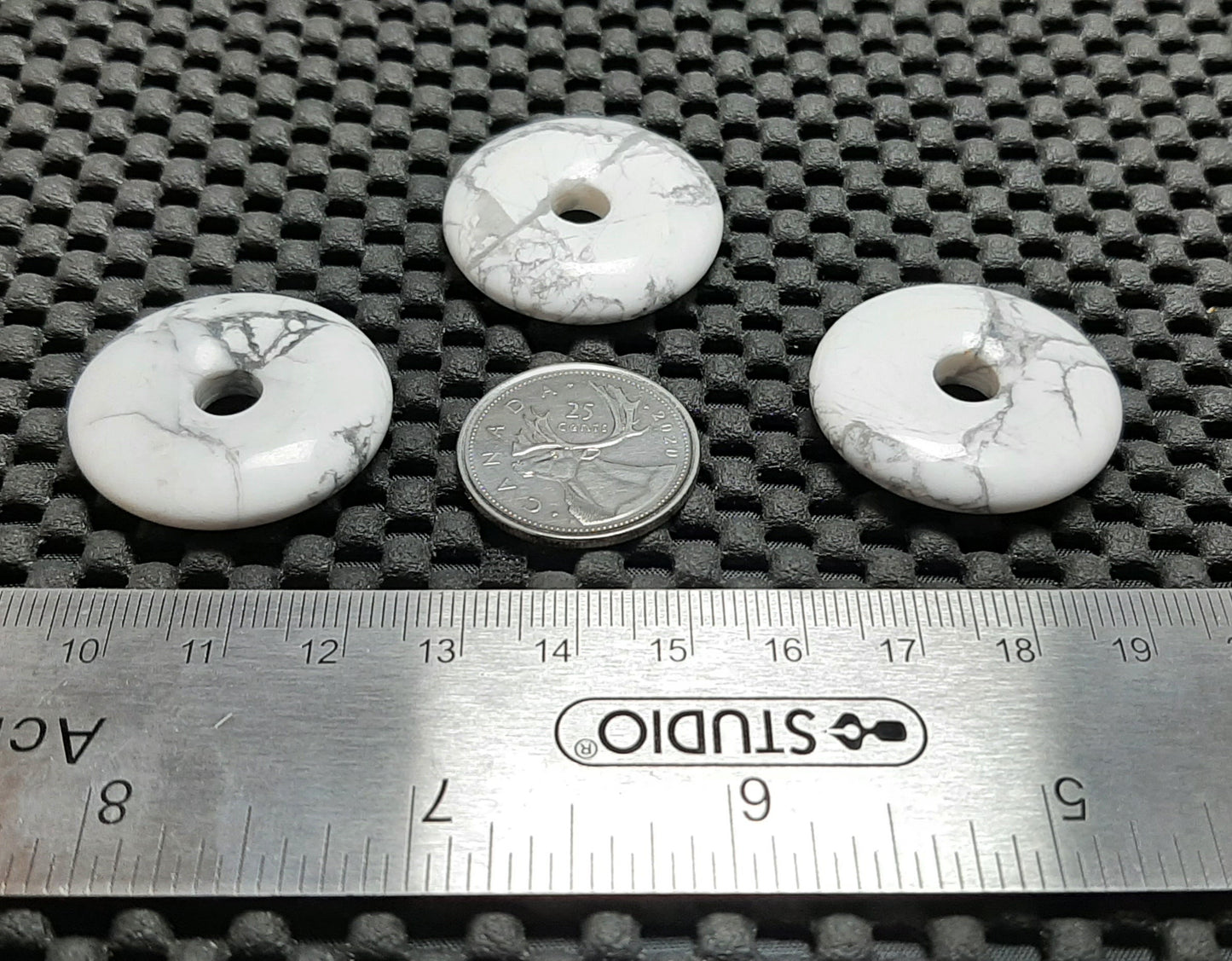 Stone Donut Cabochon, 30mm Retail