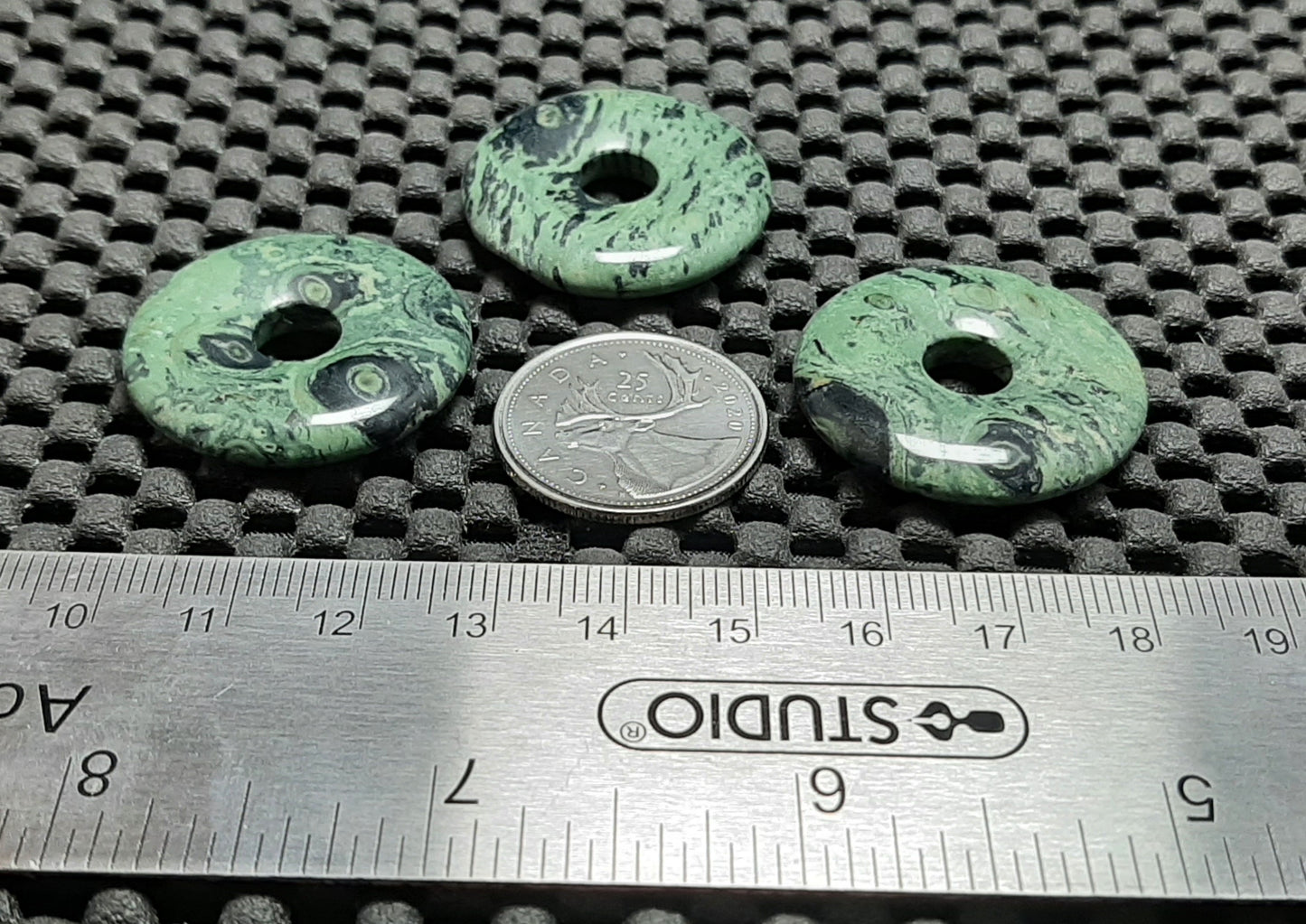 Stone Donut Cabochon, 30mm Retail