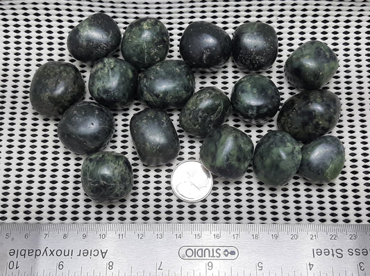Jade (Nephrite) Tumble by 500g, Large ~25mm - 35mm