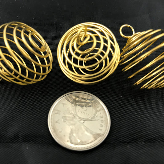 Small Gold Plated Wire Coil Cage 25mm x 20mm