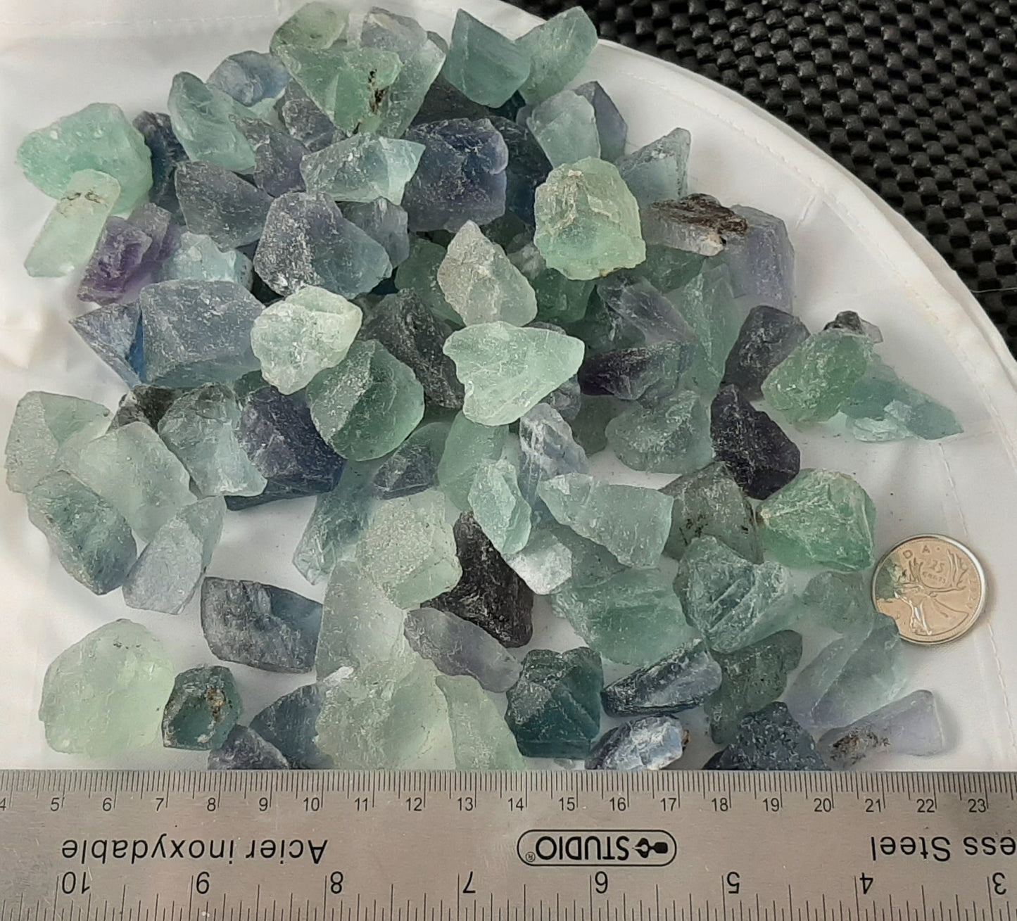 Fluorite Rough by kg, 1"