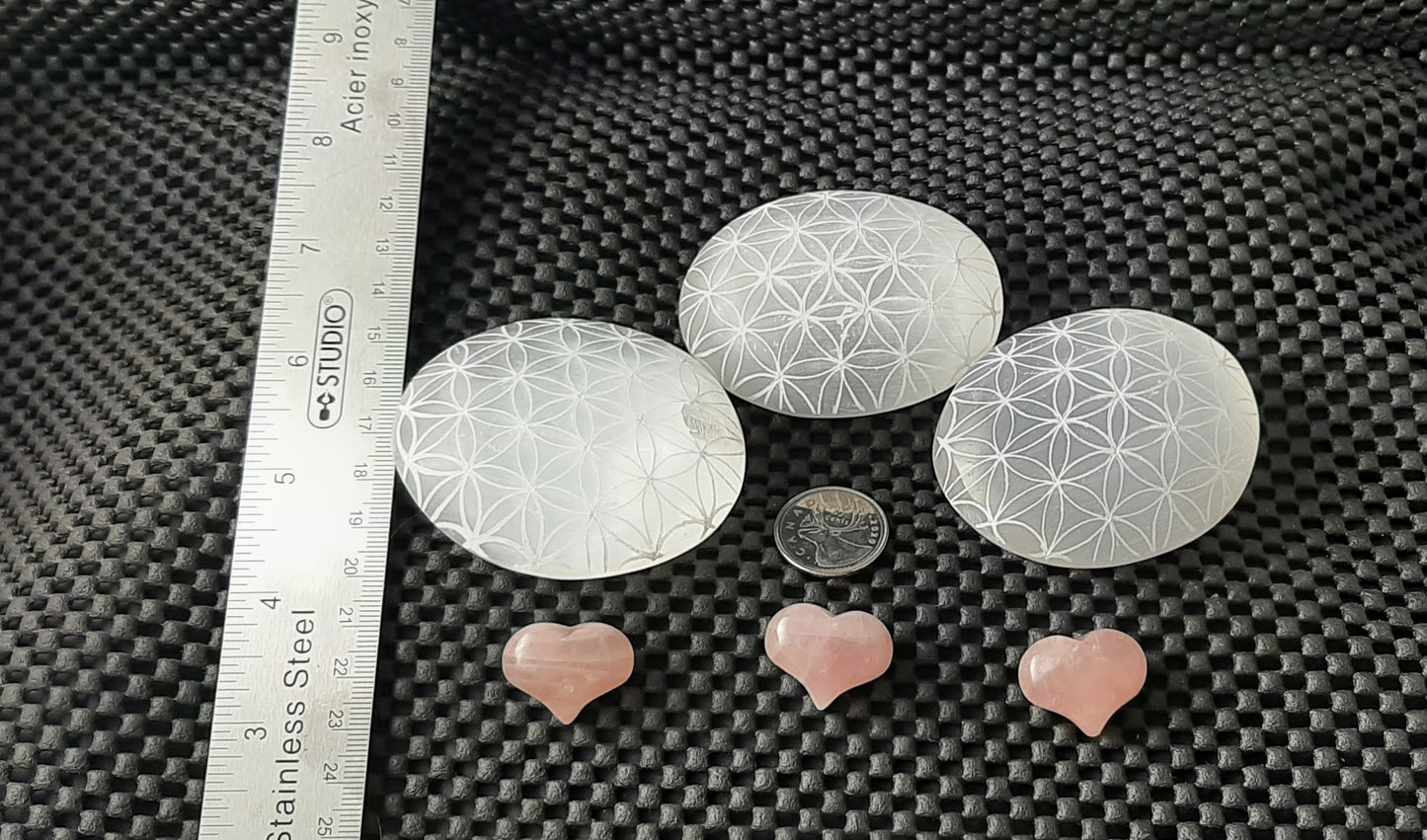 Selenite Palm, 6cm, Flower of Life