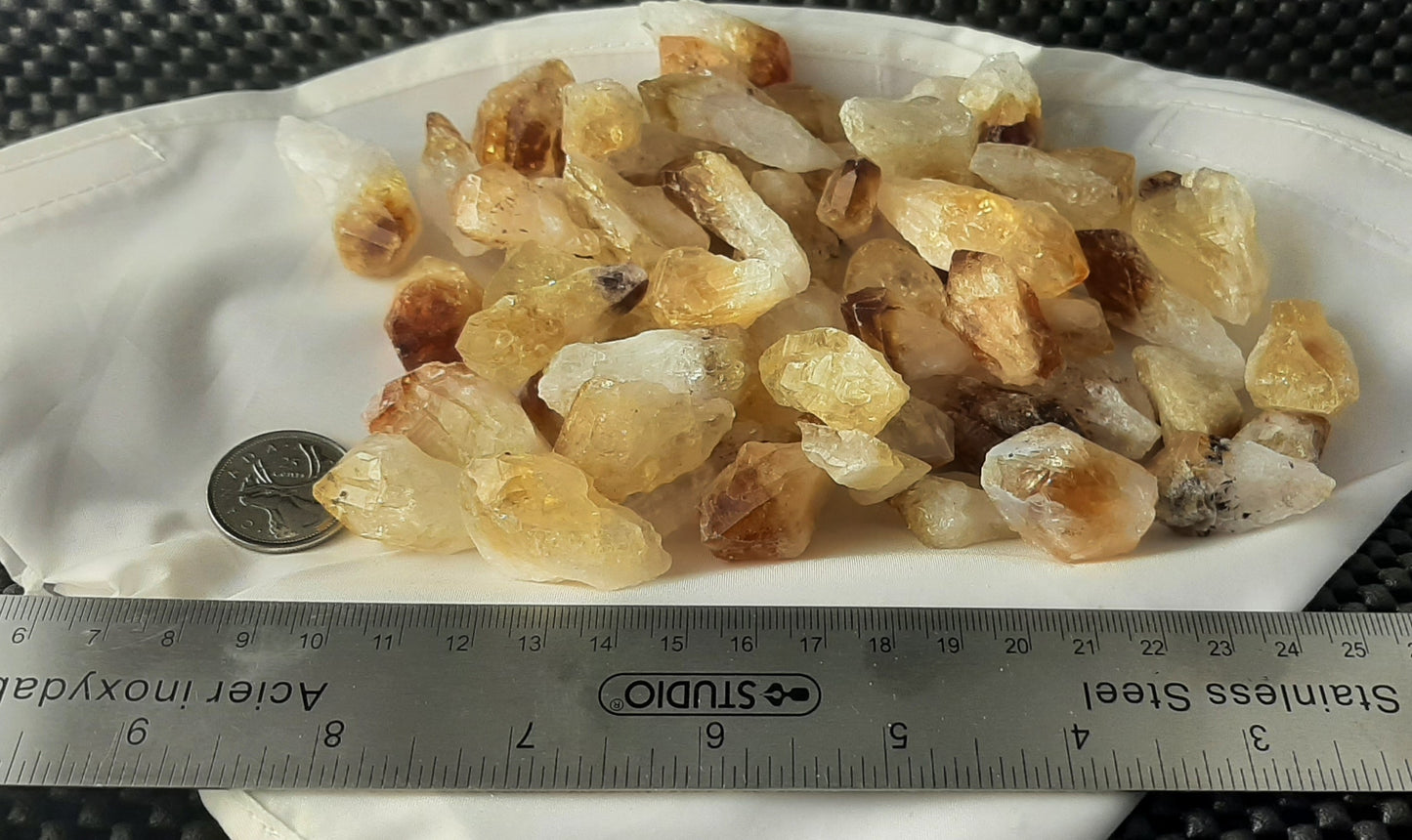 Citrine Points Raw by 500g, Medium 1-1.5"