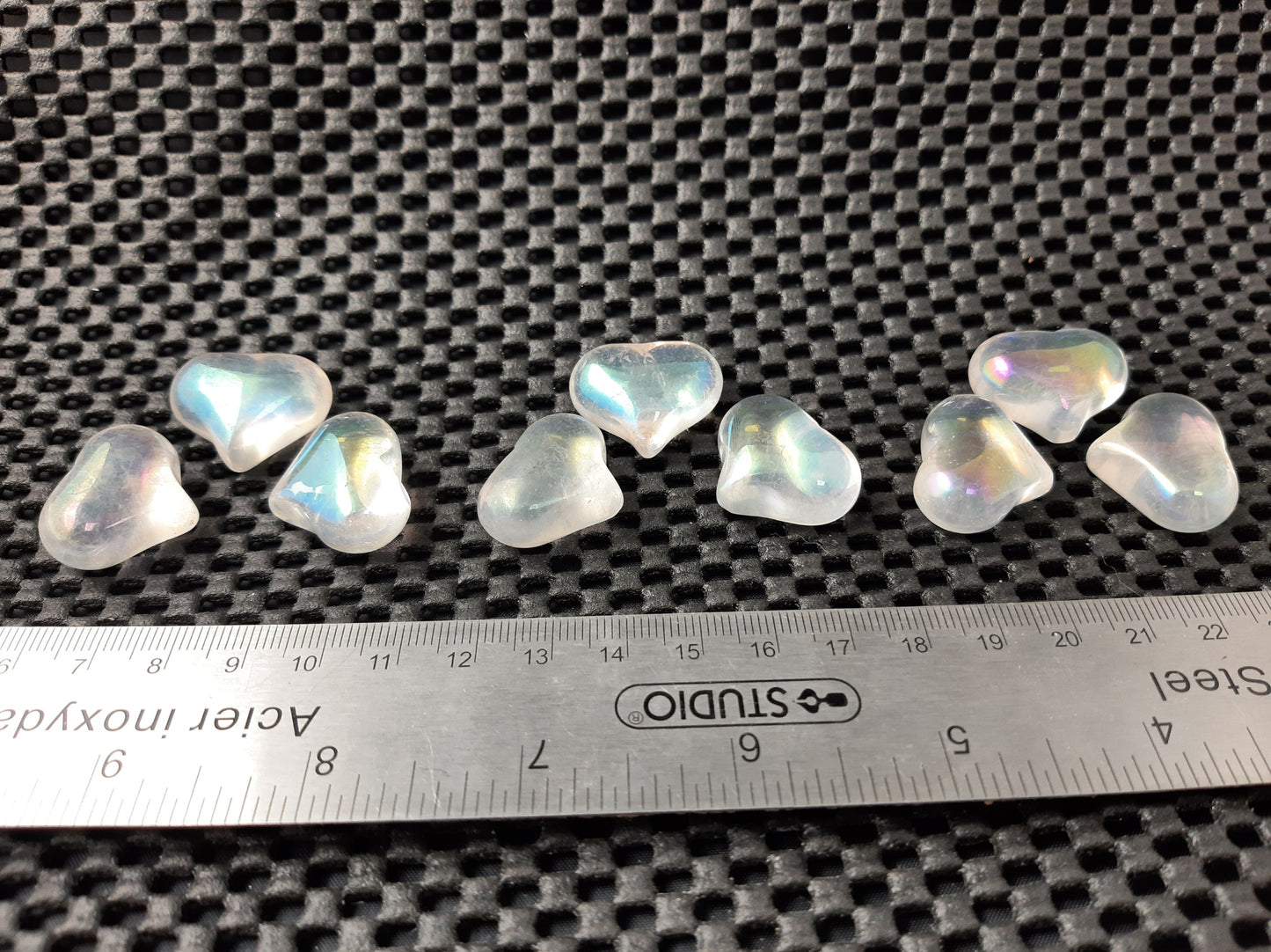 Puff Heart, Assorted Stones 25mm RETAIL