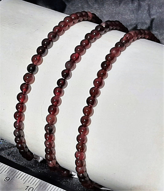 Garnet Round Bracelet, 4mm WS