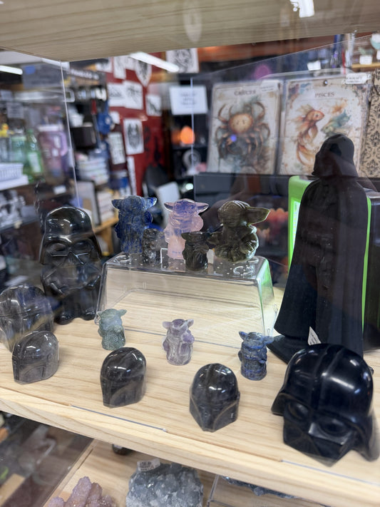 Figurine Yoda, Grogu, Various Stones & Sizes