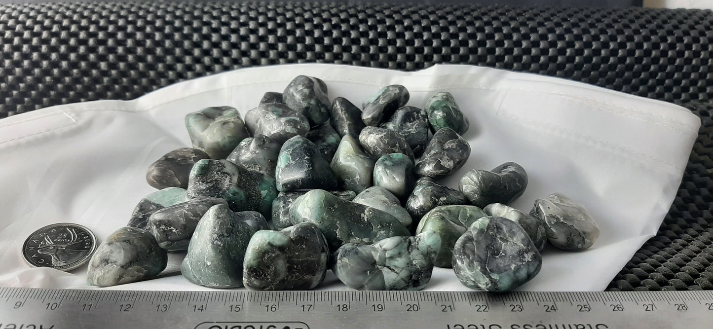 Emerald Tumble by 500g, Large 25mm - 35mm